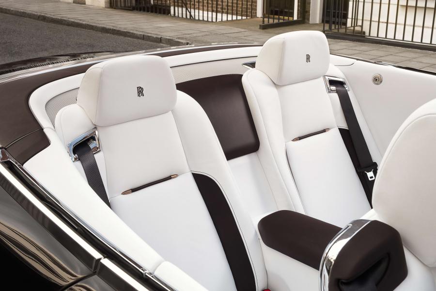 Интерьер Rolls-Royce Dawn Mayfair 2017 года  (фото 8 из 8)